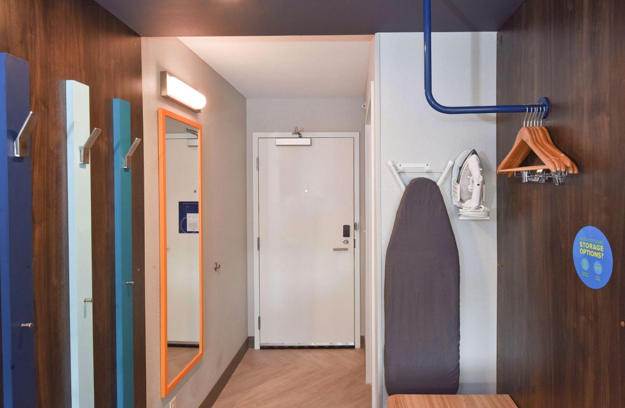 Hotel Tru By Hilton Lawrence Exterior foto
